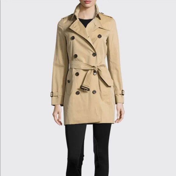 Burberry Heritage Trench Coat